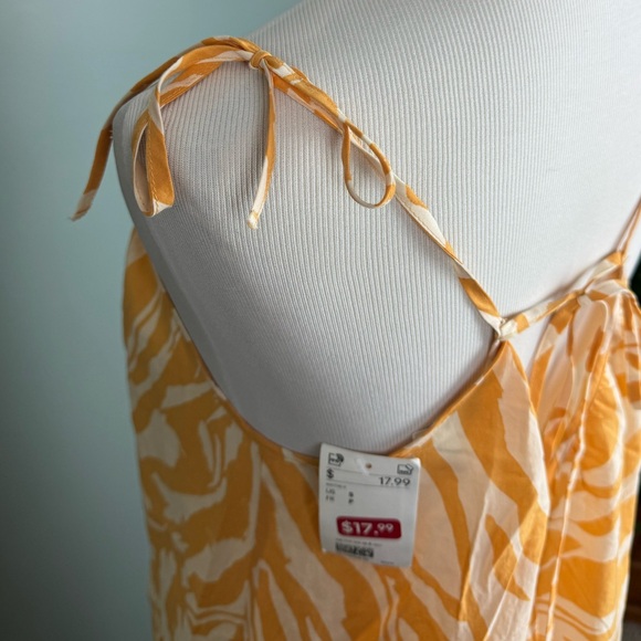 Flowing Casual Dress - Picture 6 of 8